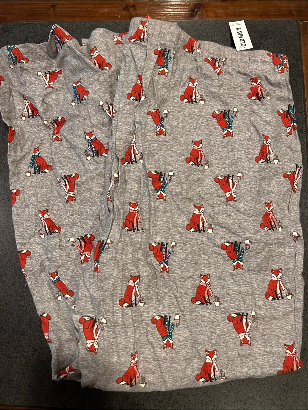 Old Navy Gray Fox Print Pajama Pants - Red Fox